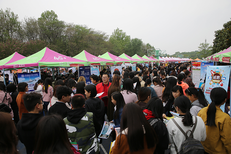 AT8V8602 拷贝.jpg AT8V8602 拷贝.jpg